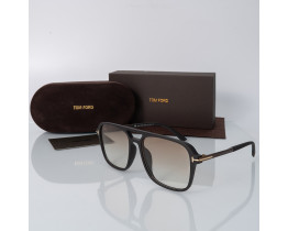 Женские солнцезащитные очки хамелеоны Tom Ford (1821 brown) фотохромные